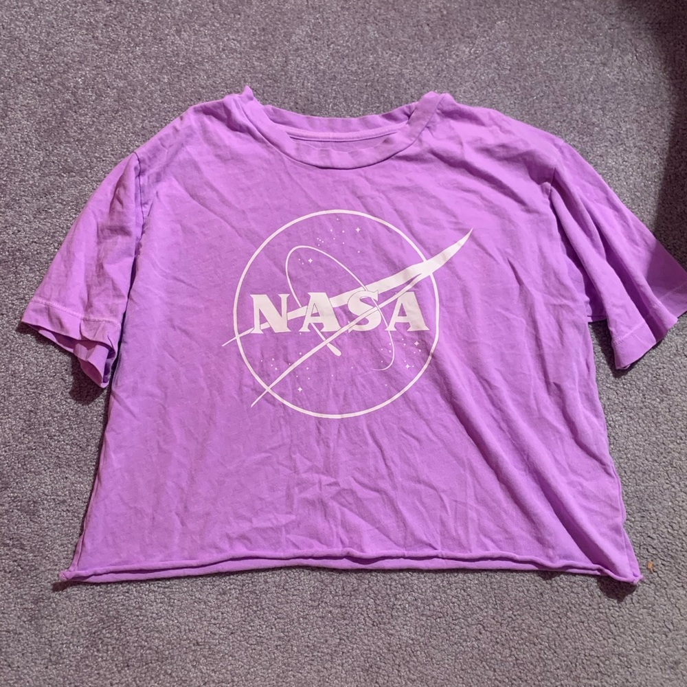 NEW American Eagle tailgate crop NASA t shirt